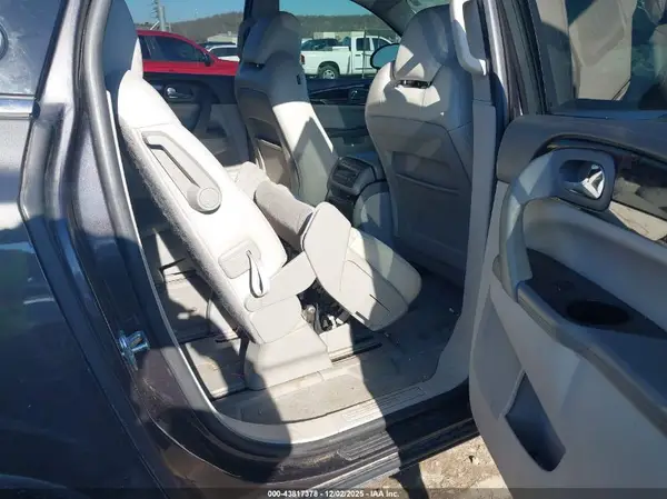 5GAKVBKD3GJ247914 2016 BUICK ENCLAVE - Image 8
