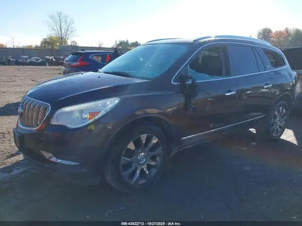 5GAKVBKD3GJ260274 2016 BUICK ENCLAVE - Image 2