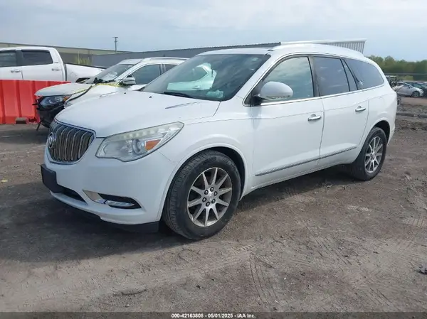 5GAKVBKD3GJ277866 2016 BUICK ENCLAVE - Image 2
