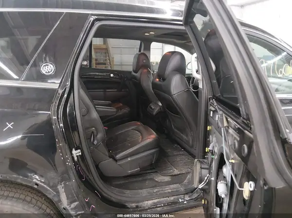 5GAKVBKD3GJ294019 2016 BUICK ENCLAVE - Image 8