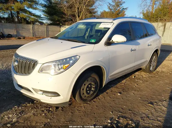 5GAKVBKD3HJ168938 2017 BUICK ENCLAVE - Image 2