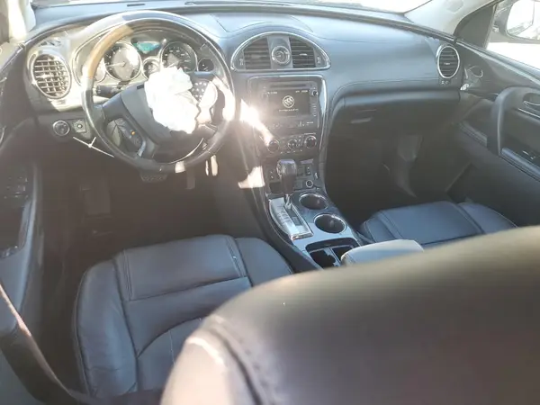5GAKVBKD3HJ235375 2017 BUICK ENCLAVE - Image 8