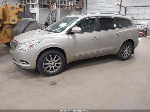 5GAKVBKD3HJ250118 2017 BUICK ENCLAVE - Image 2