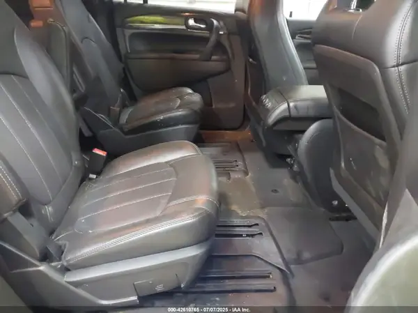 5GAKVBKD3HJ250118 2017 BUICK ENCLAVE - Image 8