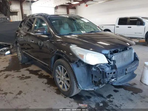 5GAKVBKD3HJ261720 2017 BUICK ENCLAVE - Image 1