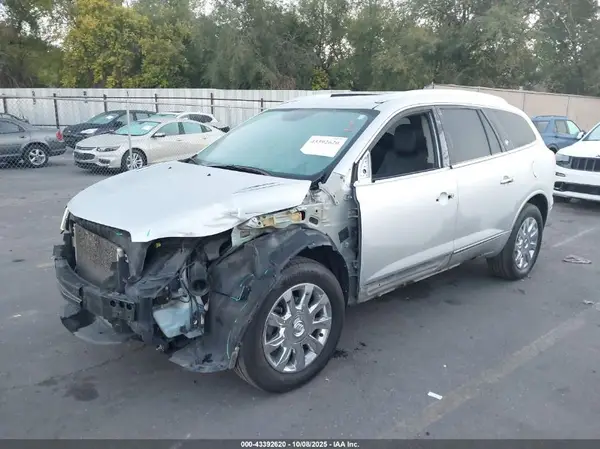 5GAKVBKD3HJ347920 2017 BUICK ENCLAVE - Image 2