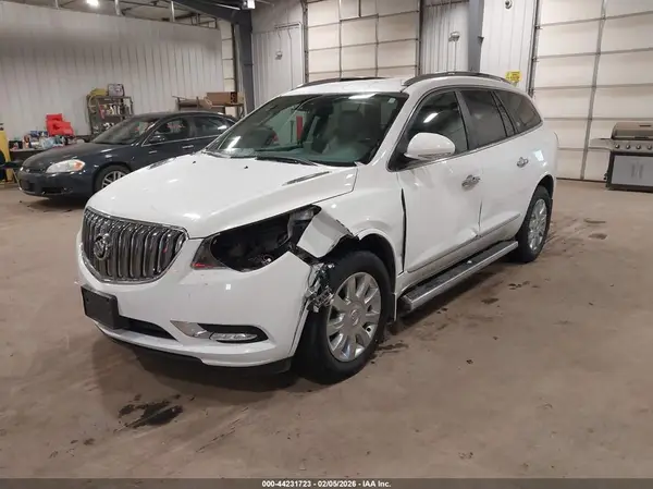 5GAKVBKD4HJ330594 2017 BUICK ENCLAVE - Image 2
