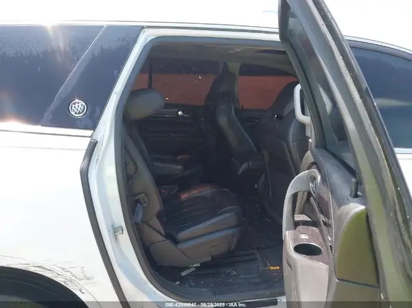 5GAKVBKD5GJ224361 2016 BUICK ENCLAVE - Image 8