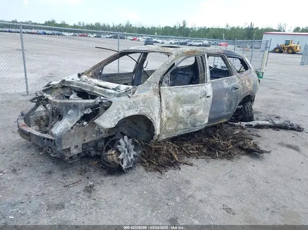 5GAKVBKD5GJ245727 2016 BUICK ENCLAVE - Image 2