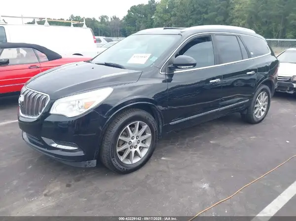 5GAKVBKD5HJ155334 2017 BUICK ENCLAVE - Image 2