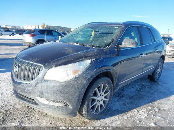 5GAKVBKD5HJ172246 2017 BUICK ENCLAVE - Image 2