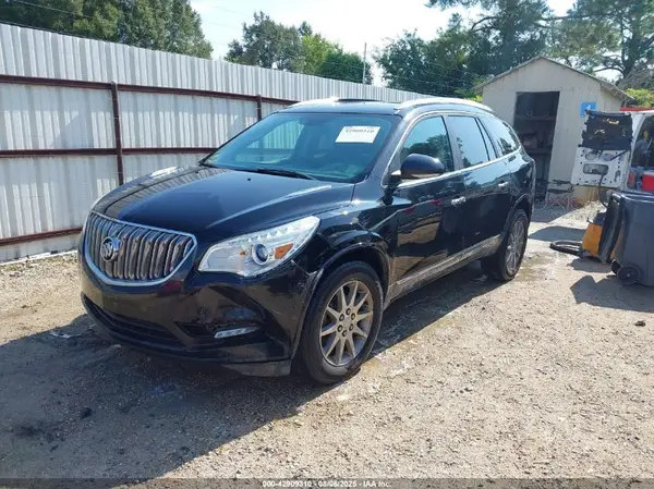 5GAKVBKD5HJ215404 2017 BUICK ENCLAVE - Image 2