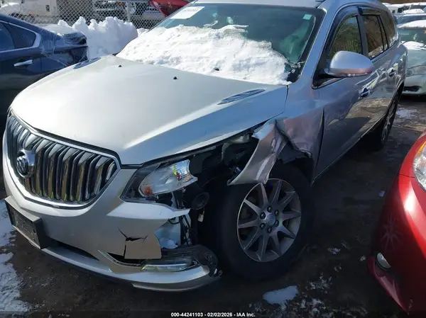 5GAKVBKD5HJ239458 2017 BUICK ENCLAVE - Image 2