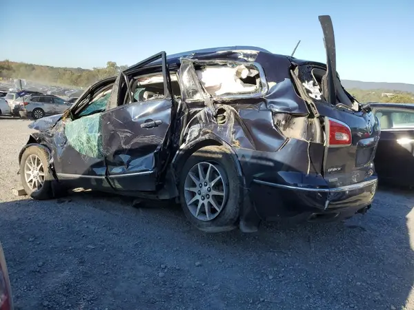 5GAKVBKD6HJ138610 2017 BUICK ENCLAVE - Image 2