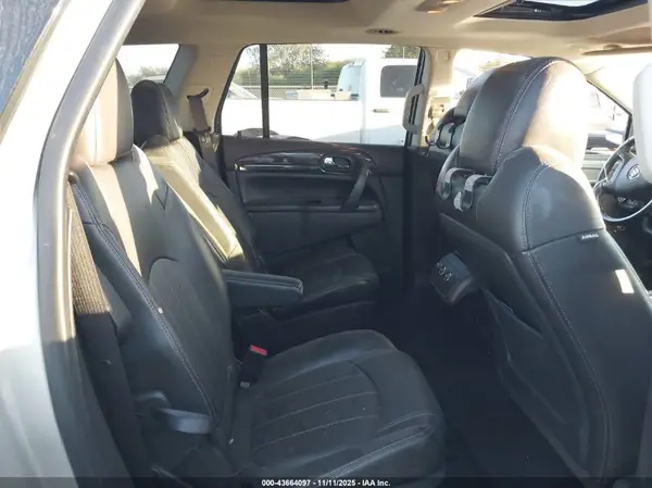 5GAKVBKD6HJ172451 2017 BUICK ENCLAVE - Image 8