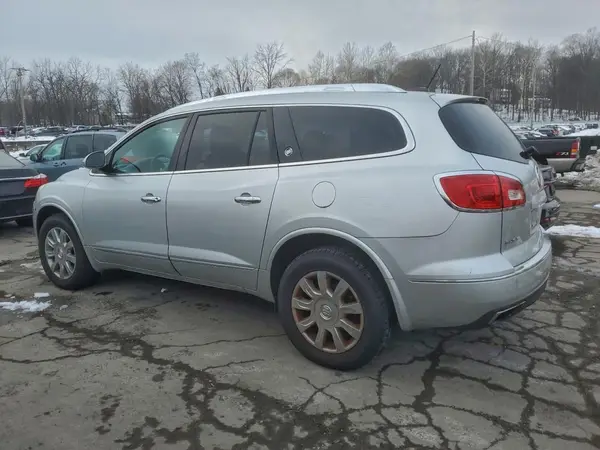 5GAKVBKD6HJ310358 2017 BUICK ENCLAVE - Image 2