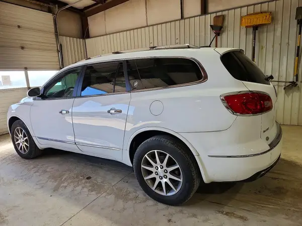 5GAKVBKD6HJ339956 2017 BUICK ENCLAVE - Image 2