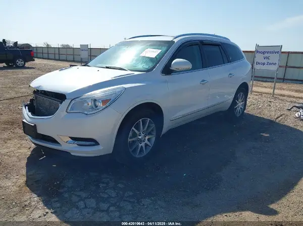 5GAKVBKD6HJ340542 2017 BUICK ENCLAVE - Image 2