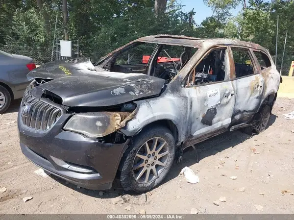 5GAKVBKD7GJ130532 2016 BUICK ENCLAVE - Image 2
