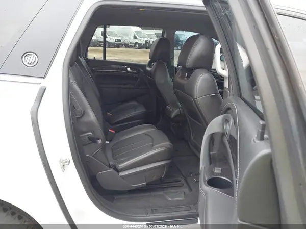 5GAKVBKD7GJ155821 2016 BUICK ENCLAVE - Image 8