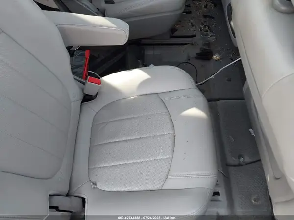 5GAKVBKD7GJ167063 2016 BUICK ENCLAVE - Image 8