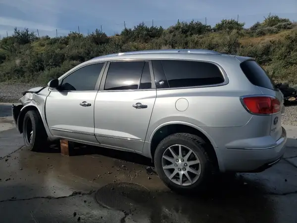 5GAKVBKD7GJ271276 2016 BUICK ENCLAVE - Image 2