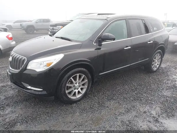 5GAKVBKD7HJ155027 2017 BUICK ENCLAVE - Image 2