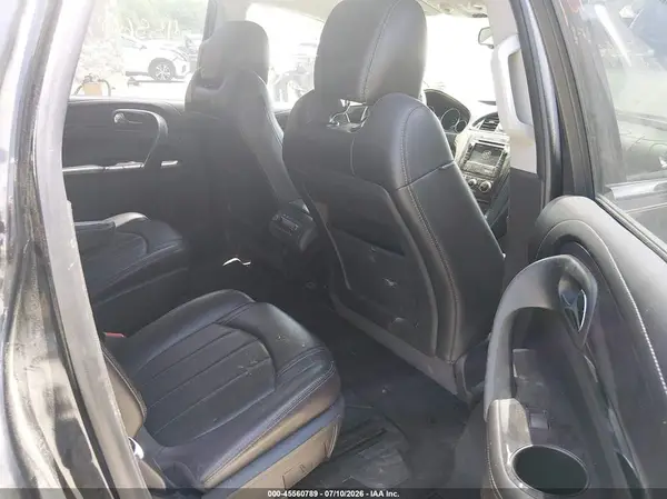 5GAKVBKD7HJ196998 2017 BUICK ENCLAVE - Image 8