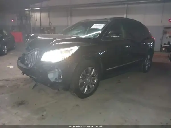 5GAKVBKD7HJ203335 2017 BUICK ENCLAVE - Image 2