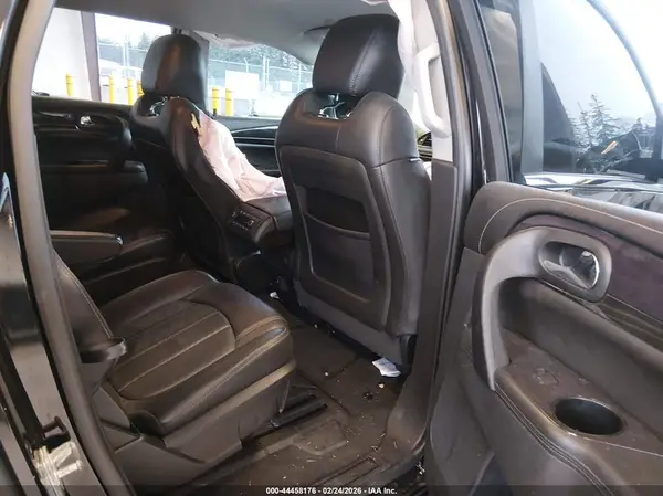5GAKVBKD7HJ332515 2017 BUICK ENCLAVE - Image 8