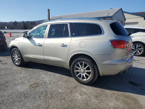 5GAKVBKD8HJ156266 2017 BUICK ENCLAVE - Image 2