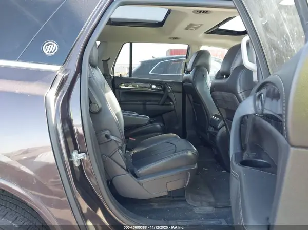 5GAKVBKD8HJ195276 2017 BUICK ENCLAVE - Image 8
