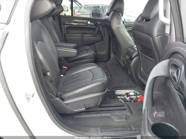 5GAKVBKD8HJ286029 2017 BUICK ENCLAVE - Image 8