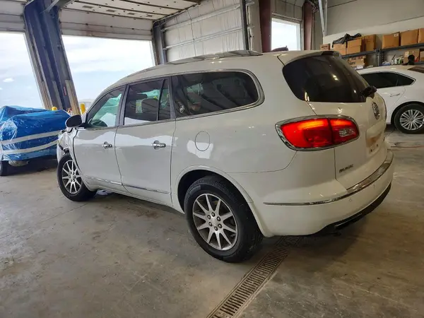 5GAKVBKD9GJ271926 2016 BUICK ENCLAVE - Image 2