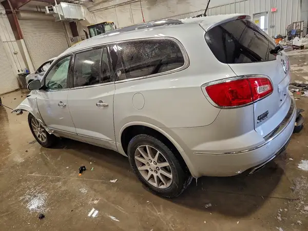 5GAKVBKD9GJ304374 2016 BUICK ENCLAVE - Image 2