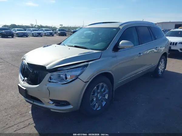 5GAKVBKD9HJ119050 2017 BUICK ENCLAVE - Image 2