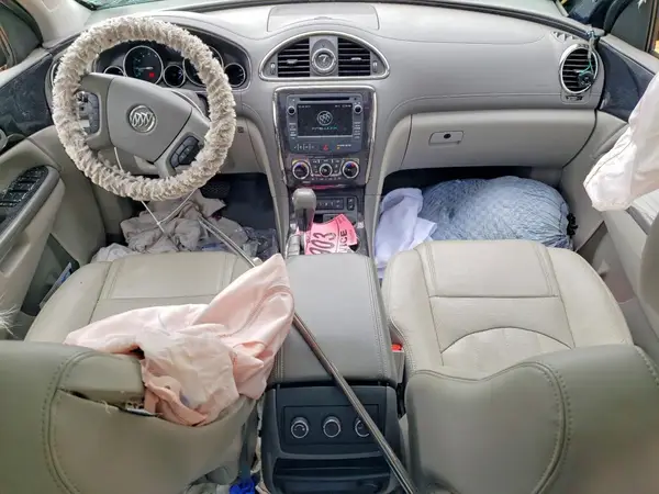 5GAKVBKD9HJ124880 2017 BUICK ENCLAVE - Image 8