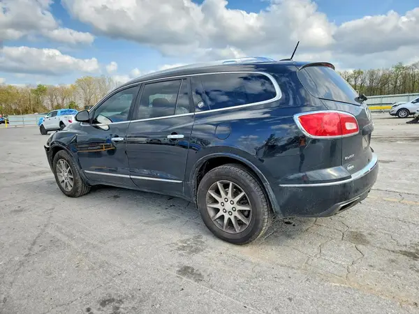 5GAKVBKD9HJ135670 2017 BUICK ENCLAVE - Image 2