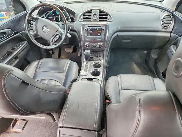 5GAKVBKD9HJ135670 2017 BUICK ENCLAVE - Image 8