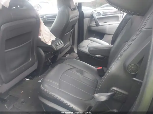 5GAKVBKD9HJ229242 2017 BUICK ENCLAVE - Image 8