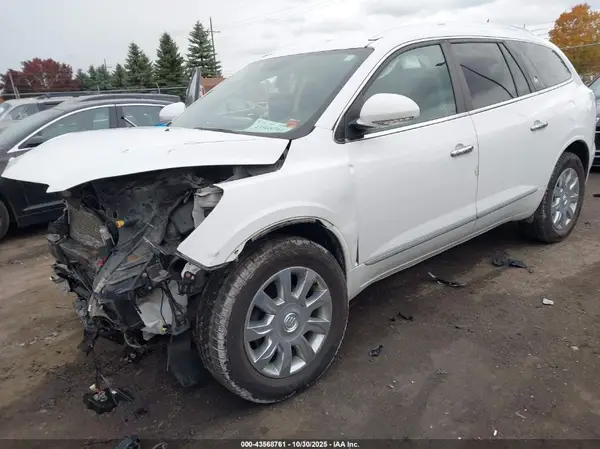 5GAKVBKD9HJ241570 2017 BUICK ENCLAVE - Image 2