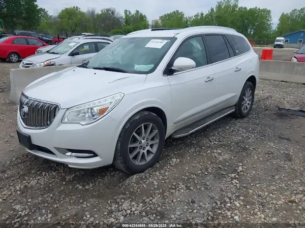 5GAKVBKD9HJ242153 2017 BUICK ENCLAVE - Image 2