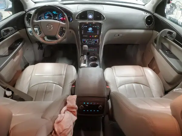 5GAKVBKD9HJ344813 2017 BUICK ENCLAVE - Image 8