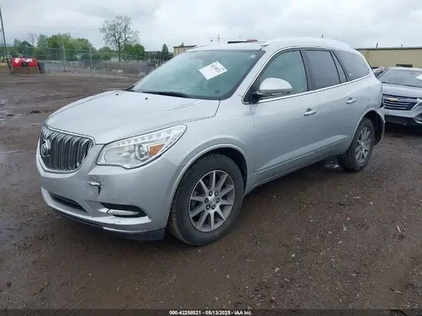 5GAKVBKDXHJ133880 2017 BUICK ENCLAVE - Image 2