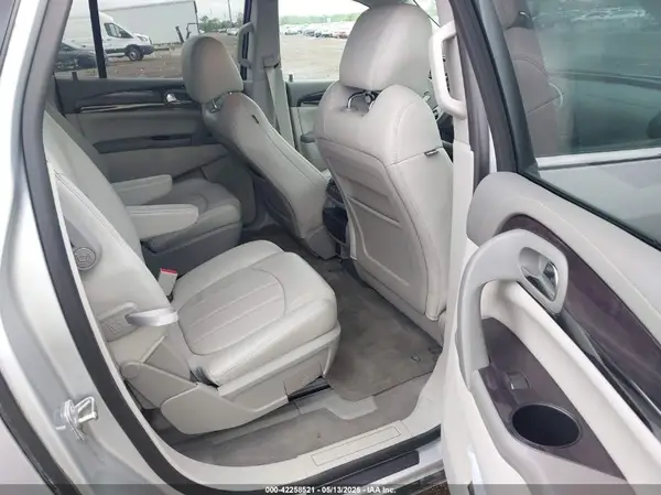 5GAKVBKDXHJ133880 2017 BUICK ENCLAVE - Image 8