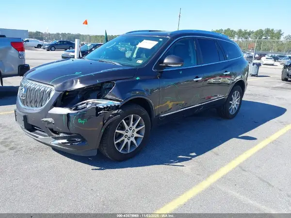 5GAKVBKDXHJ264811 2017 BUICK ENCLAVE - Image 2