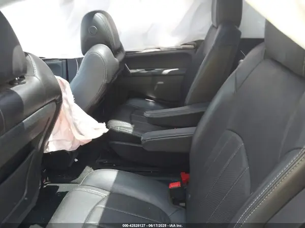 5GAKVCKD0GJ224693 2016 BUICK ENCLAVE - Image 8