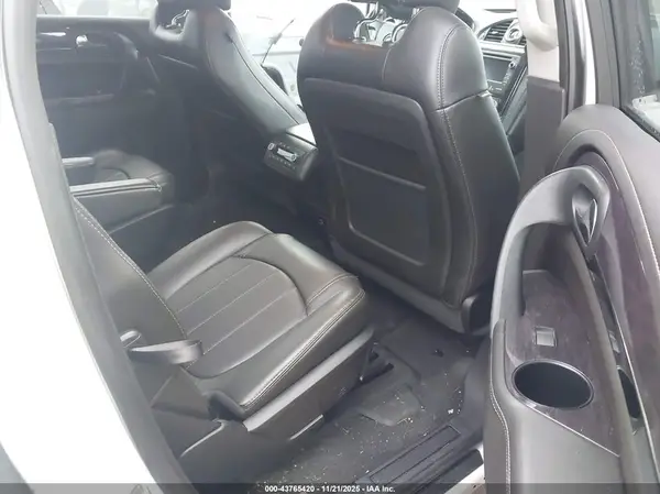 5GAKVCKD0HJ181510 2017 BUICK ENCLAVE - Image 8