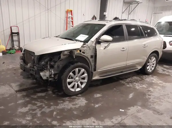 5GAKVCKD0HJ201559 2017 BUICK ENCLAVE - Image 2