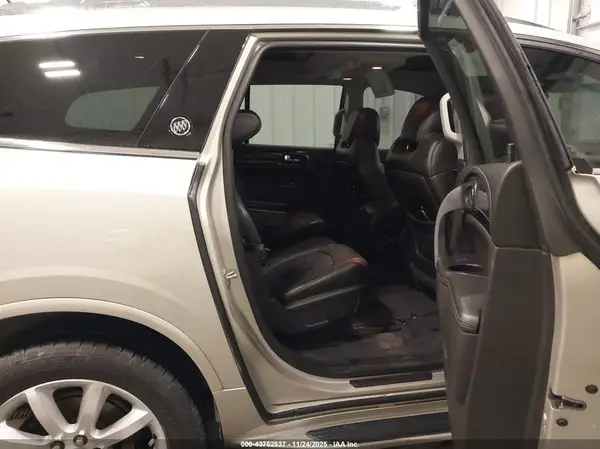5GAKVCKD0HJ201559 2017 BUICK ENCLAVE - Image 8